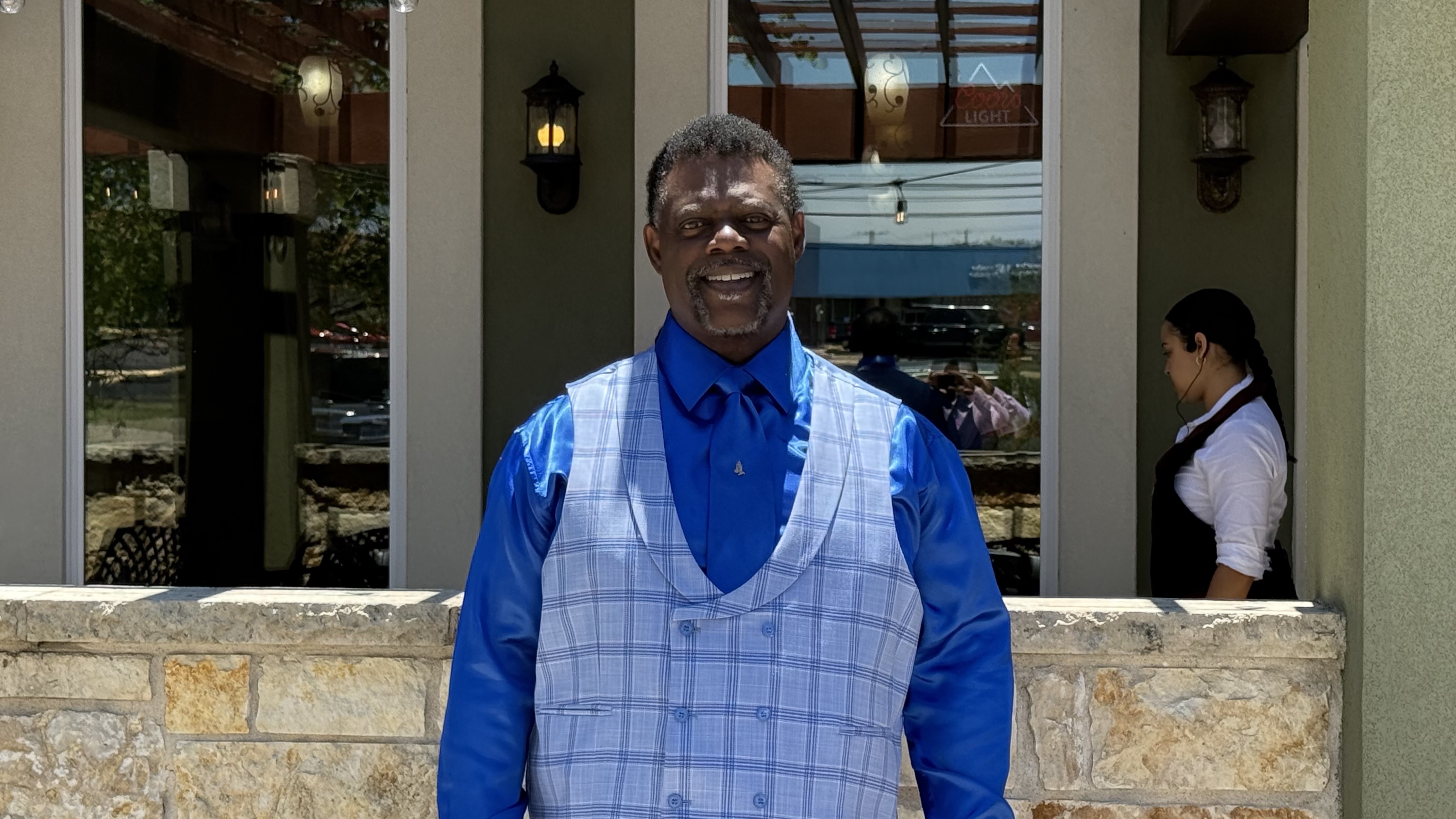 Gary Jones Sr.